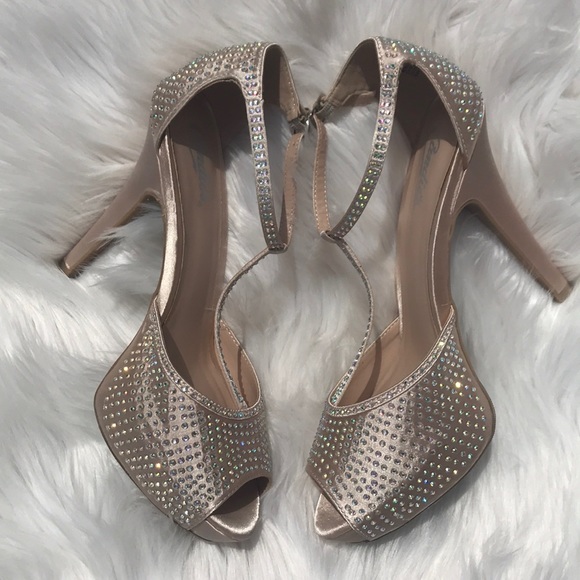 Only worn 2 times. Mint condition - Picture 2 of 7